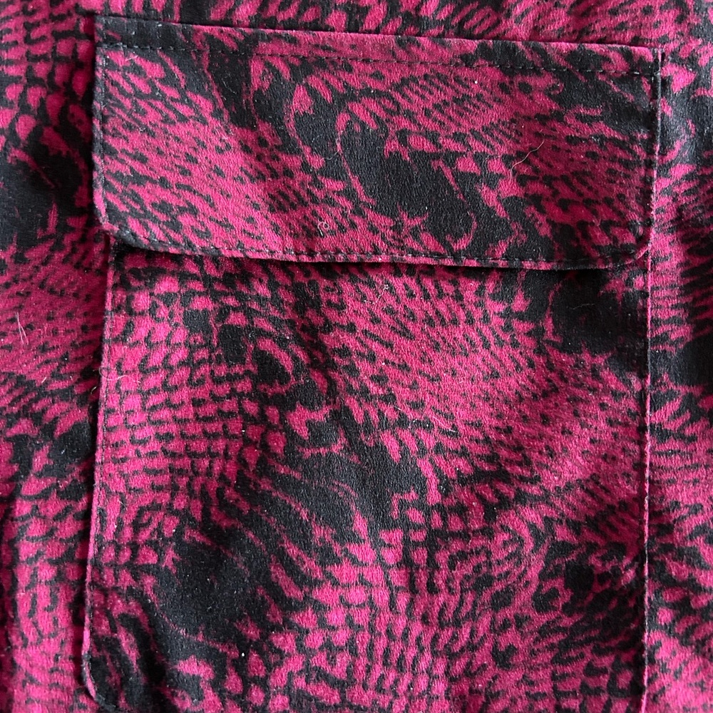 Anne Klein Black and Cabernet Blouse XL - EUC - Picture 8 of 10